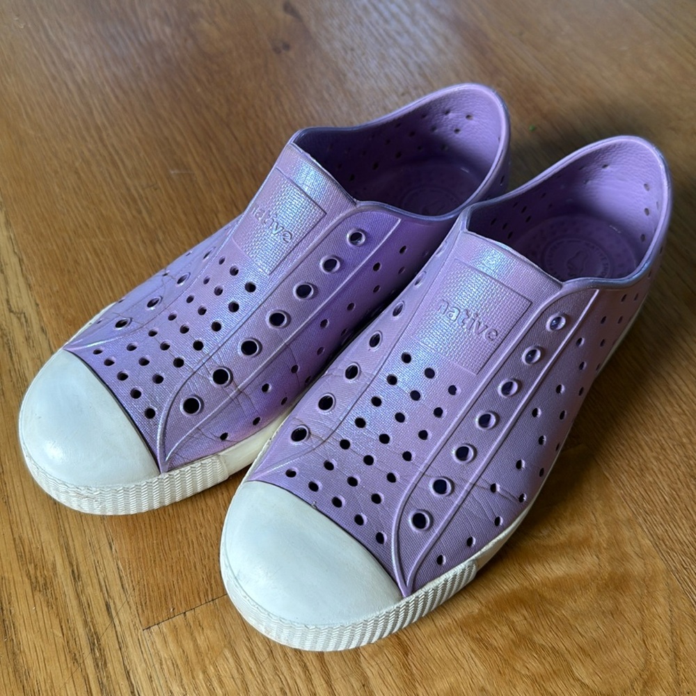 Native purple sparkle water shoes size 3 / J3